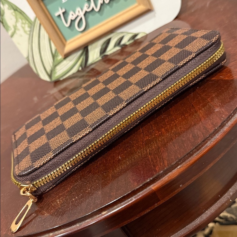 Checkered Brown and Black Women's Wallet designer clutch purse zip around - Picture 5 of 5